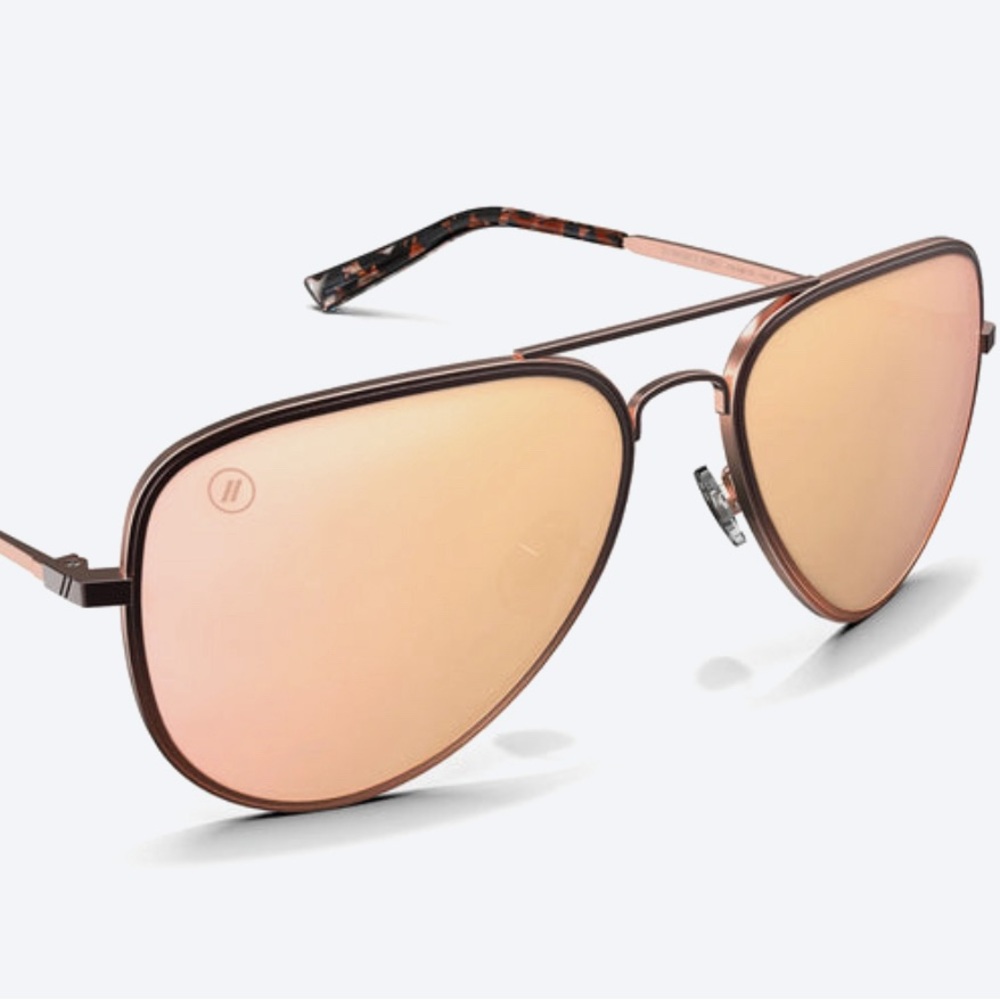 BLENDERS AVIATORS - Like New No Scratches Never Worn Polarized